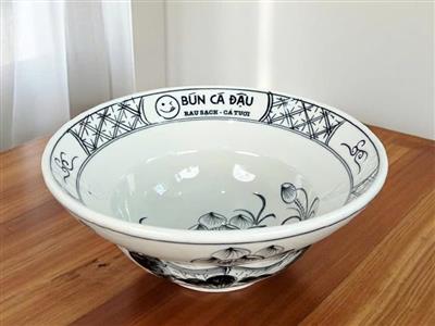 Tô bún trắng có vẽ hoa
