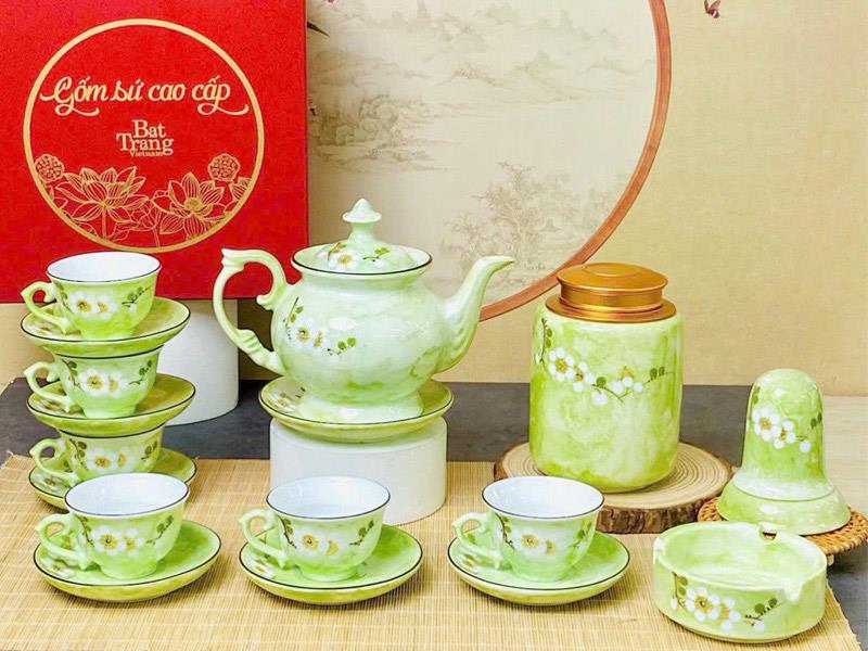 Bộ ấm chén uống trà màu cốm bằng sứ Bát Tràng