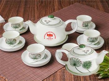 Quà tặng đại hội đảng bộ xã Tiến Thắng và xã Quang Minh - Hà nội được công ty chúng tôi giới thiệu.